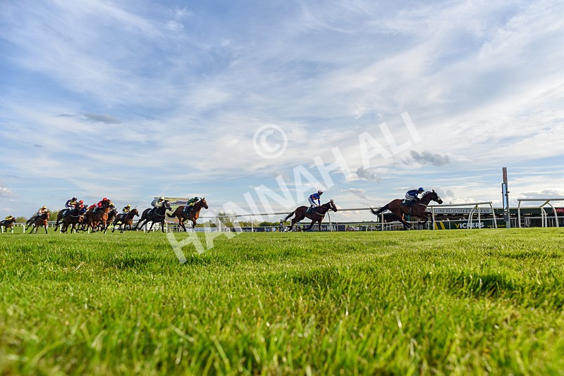 300424-Race 3-Ney-4148 - Race 3