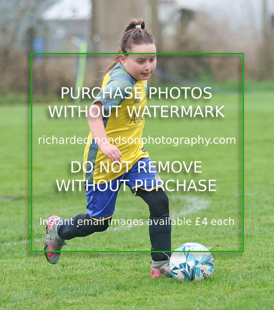 533A4830 - Wattsfield under 7s vs Kendal Utd Ladies & Girls U8 (22/11/25)