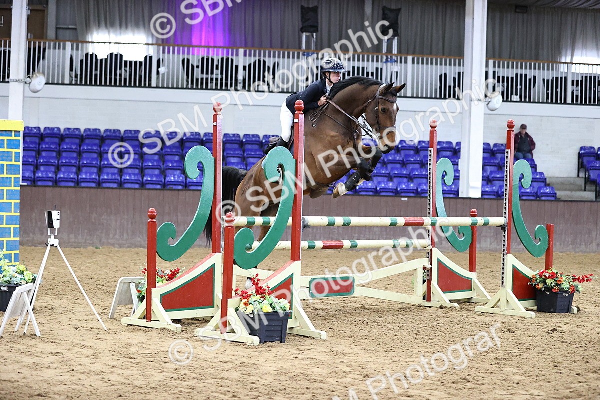 SBM_001717 - Class 4 - Senior Newcomers - 1.10m Open