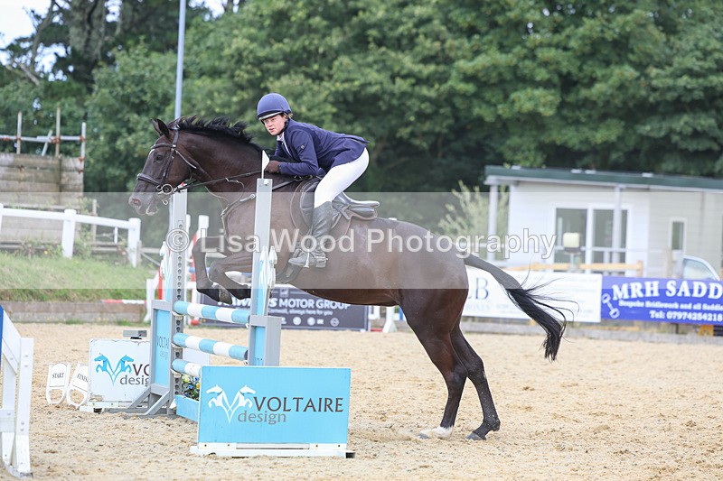 3E7A5045 - Class 4: Senior British Novice/90cm open