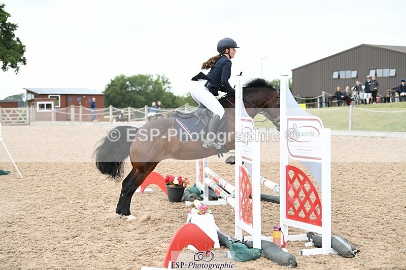 250807-101020-00079 - 60cms Round 1