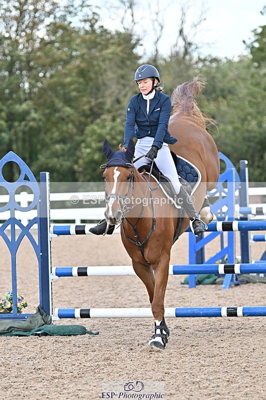 241005A-123204-03681 - SAT Cls 18 1.05m Amateur Quali