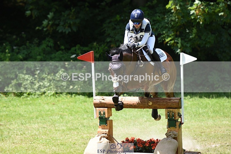 230528-120416-16293 - 419-OUTBACK_II-Laura_Collett-XC