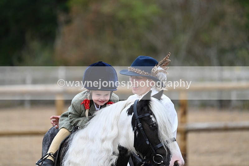 WJ7_6815 - Class 1 Lead Rein Pony
