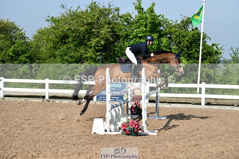 240511A-092103-11245 - Cls 28 95cm National Am Quali