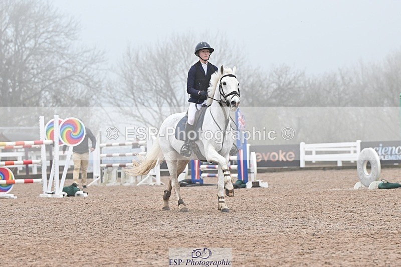 251115-131026-00900 - Cls 14+15 Junior 1.20m and 148cm
