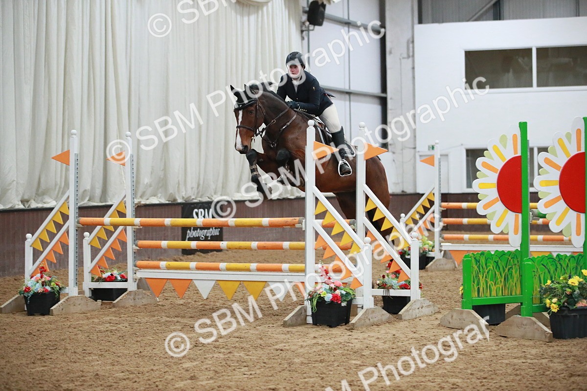 SBM_001068 - Class 4 - Senior Newcomers - 1.10m Open