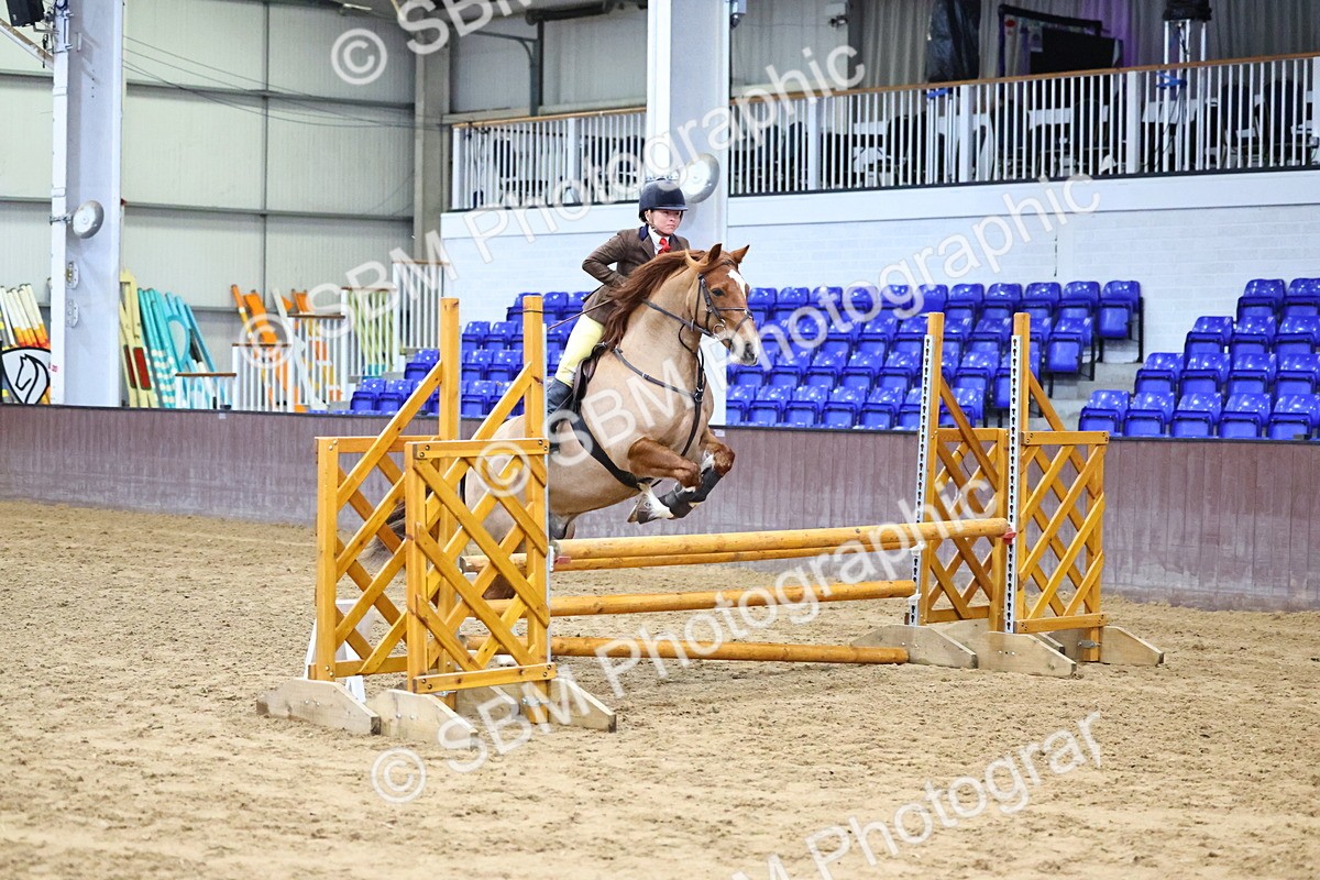 SBM_003589 - Class 37 - 80cm Training Stakes