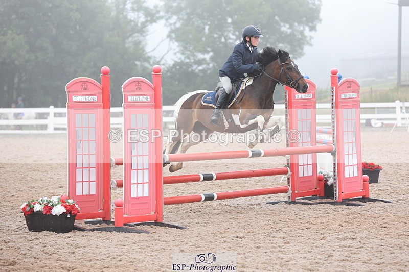 240630A-094914-11630 - Cls 30 British Novice and 80cm Open