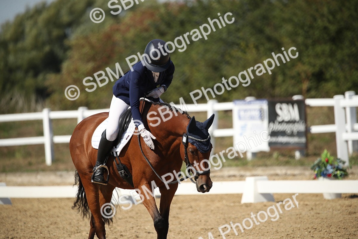 SBM_005772 - Class 11 - Novice 5 - 13.19-14.22