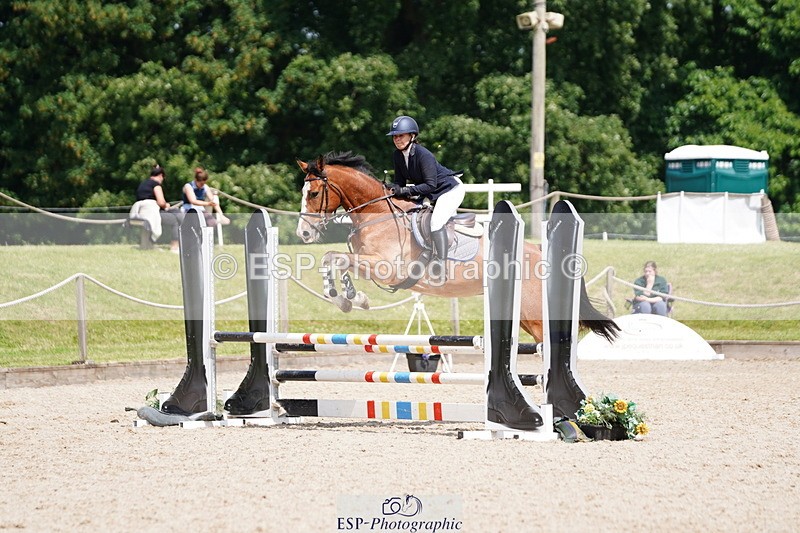 250613A-111108-01352 - Cls 10 British Novice and 90cm Open