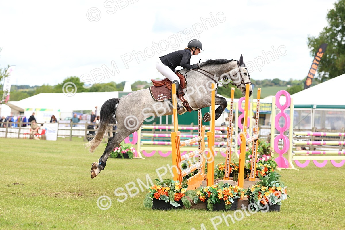 SBM_13698 - Class 206 - Senior Newcomers - 1.10m Open