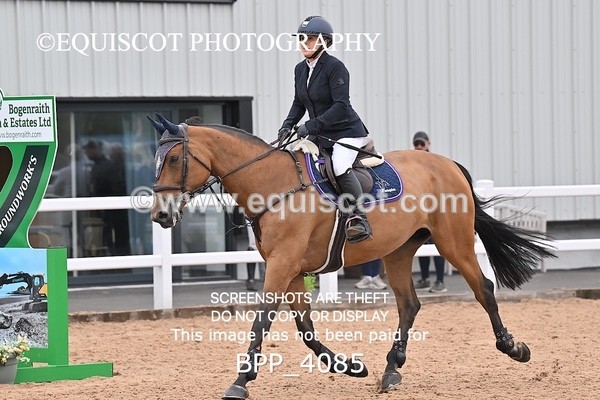 BPP_4085 - CLASS 3 WED GFS Saddles Senior Newcomers/1.10m Open