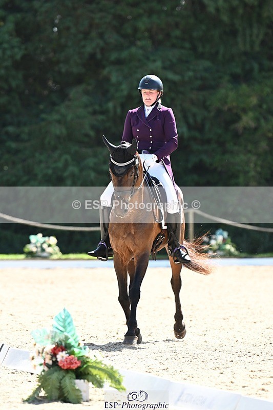 240811-150142-06581 - 153-Nicola.Kayes-BOSS.X