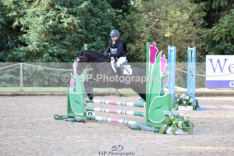 240823X-085954-14337 - 60cm R1 8.30 to 10.00