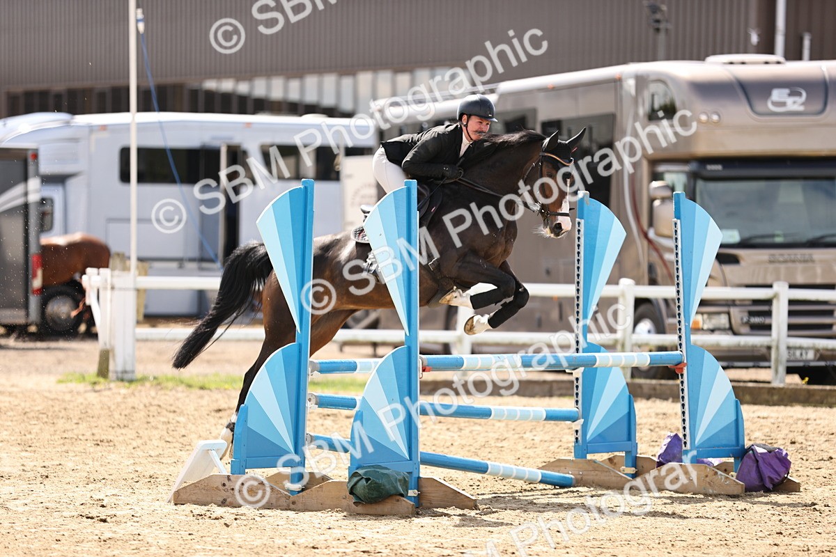 SBM_002068 - Class 9 - Senior British Novice - 90cm