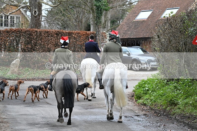 WJ7_1066 - Pub Corner