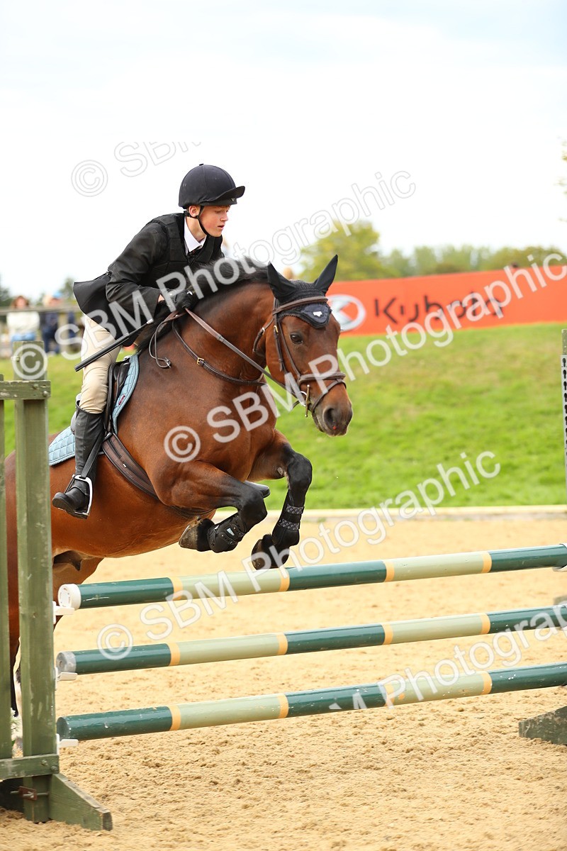 SBM_76021 - J19 - Junior 90cm Supreme Championship