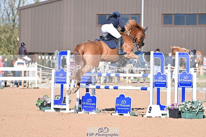 231014A-113645-04441 - Cls 18 Newcomers & 1.10m Open