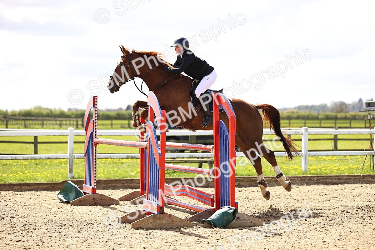 SBM_004270 - Class 17 - Senior Newcomers - 1.10m