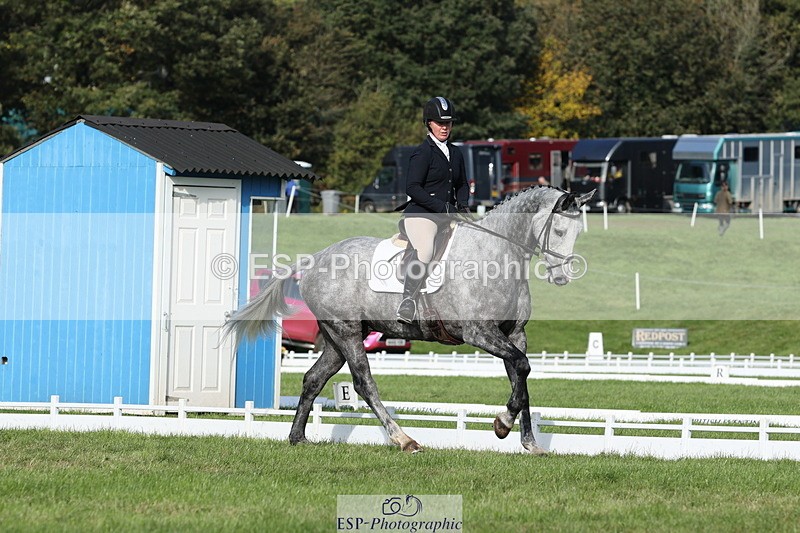 251024A-121924-10163 - D-360-Hannah.Norvill