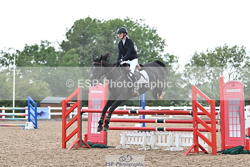 240925A-123226-00560 - Cls 3 Snr 1.05m Open