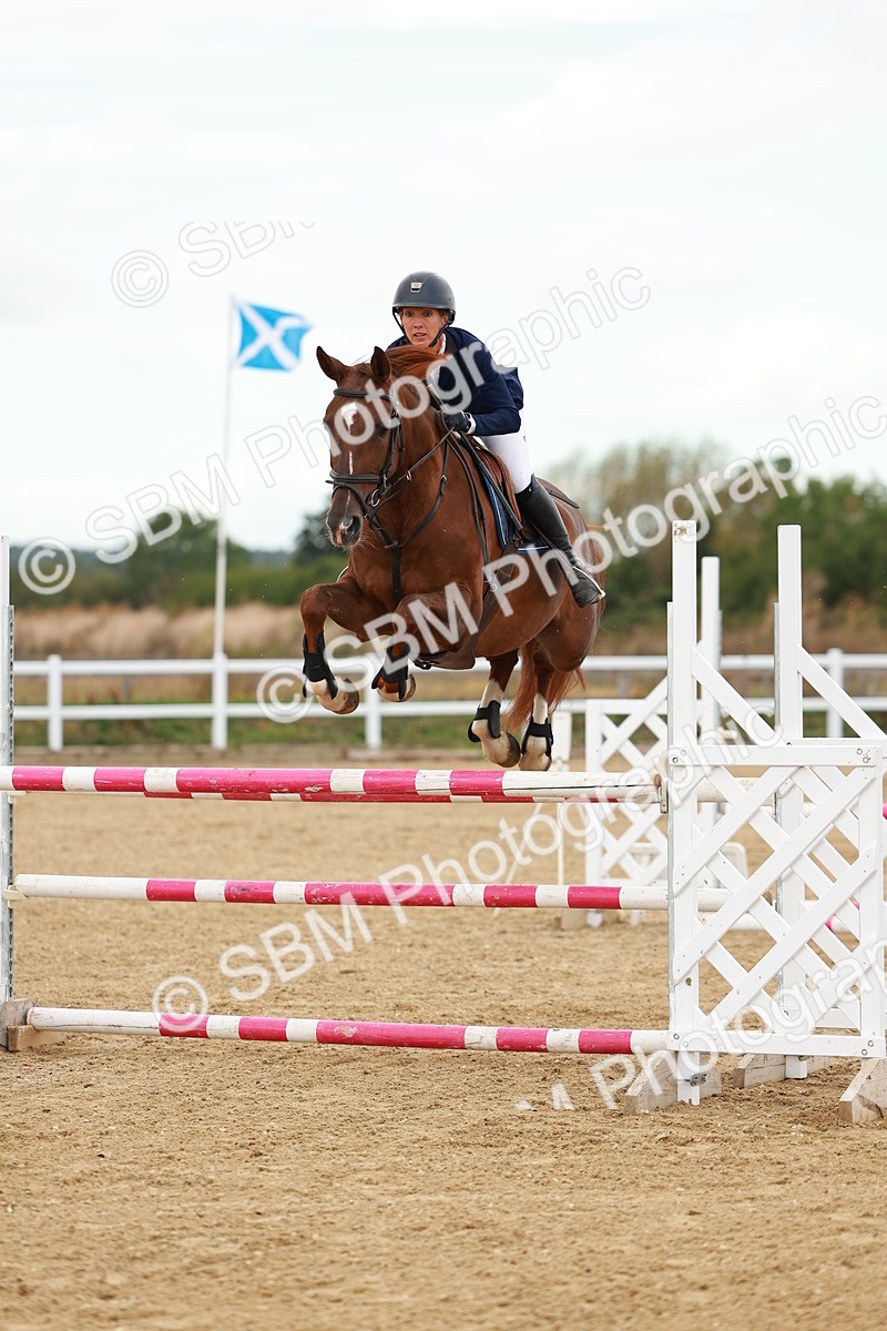 SBM_001423 - Class 4 - Senior Newcomers - 1.10m