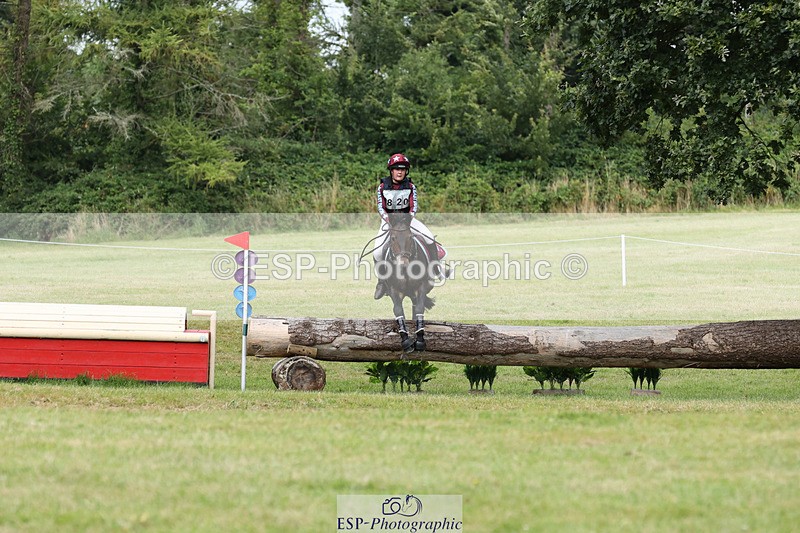 240825X-161222-36431 - 80cm XC 15.30 to 16.30