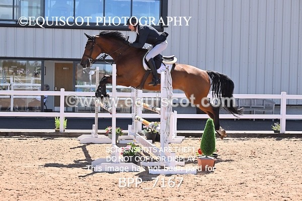 BPP_7167 - CLASS 14 FRI Nupafeeds Senior Dicovery/1m open