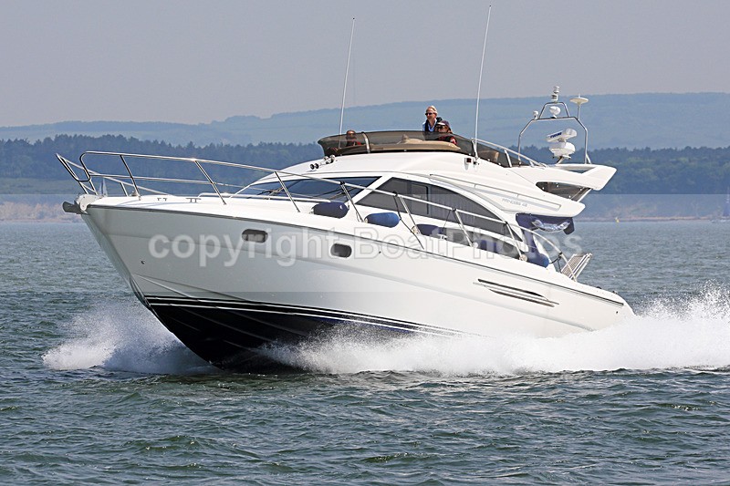 180526 SEA DREAM - PRINCESS 42 1Y3A1322 - Flybridge Cruisers
