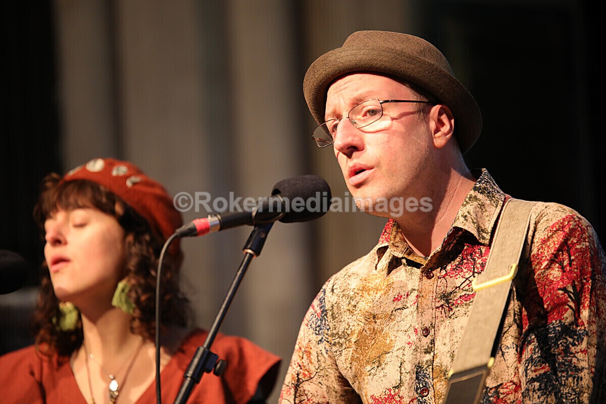 FOLK N BLUES-262 - FOLK and BLUES SEPT 2022