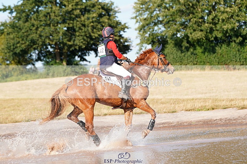 250802A-182716-09462 - J-442-Will.van.Ufford-BALLYRATH.SLIGO