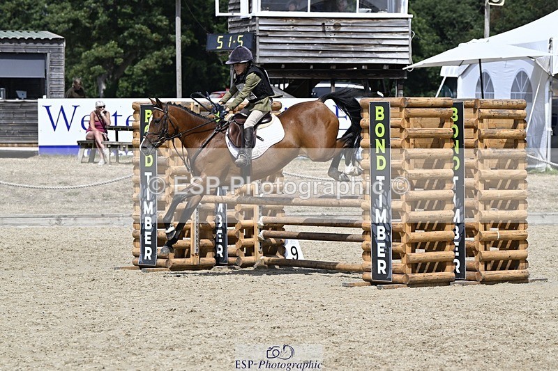 250823A-140836-32353 - WC Round 2 14.00 to 15.00