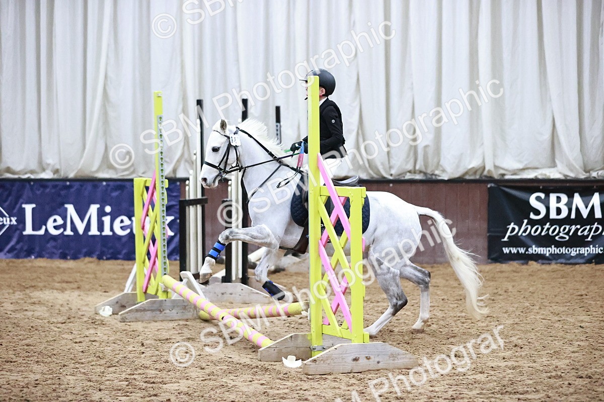 SBM_000206 - Class 1 - Cross Pole Jumping 30cm 40cm