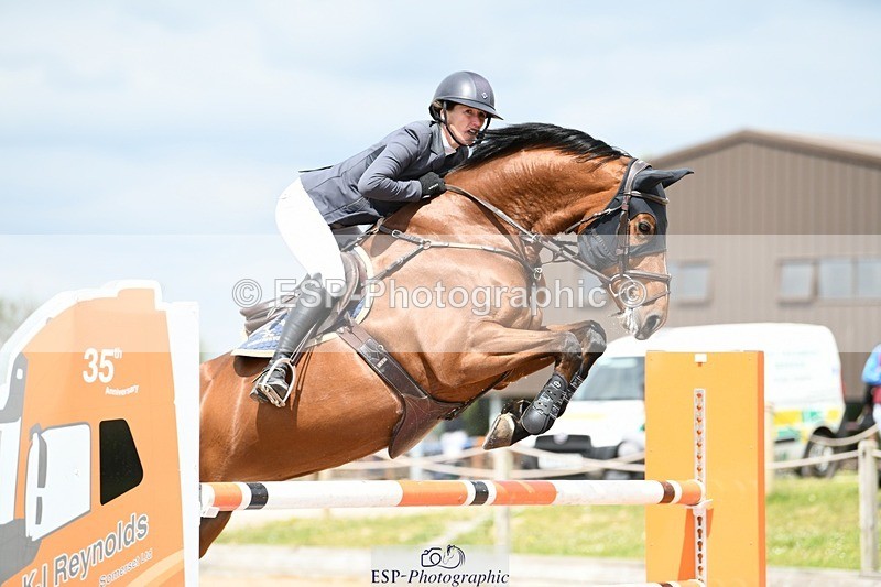 250508-122005-02056 - Cls 3 National 1.30m Open