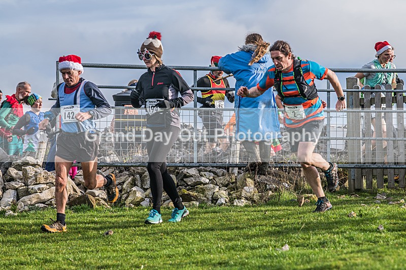 Litton-145 - Litton Christmas Cracker Fell Race (Limestone Series) Sunday 14th December 2025