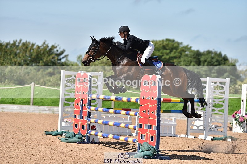 230810A-115214-00971 - Cls 9 Foxhunter