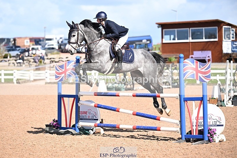 260328-135443-03954 - Cls 24 1.05m Amateur Quali