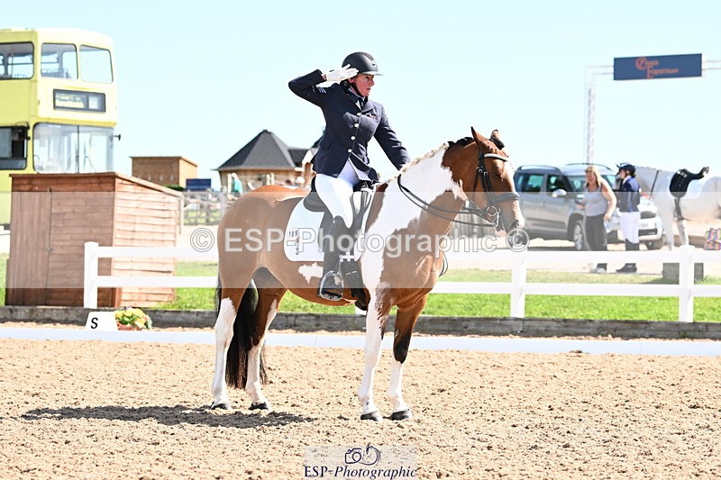 240816A-111138-04024 - 189-Mel.Day-Dolderwydd.lucky.Maisie