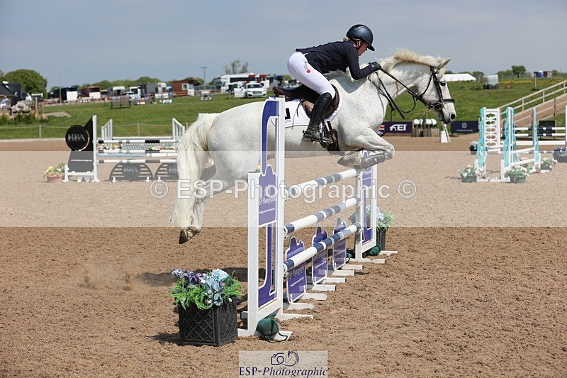 250503-121353-00978 - Cls 9 Pony Foxhunter and 1.10m Open