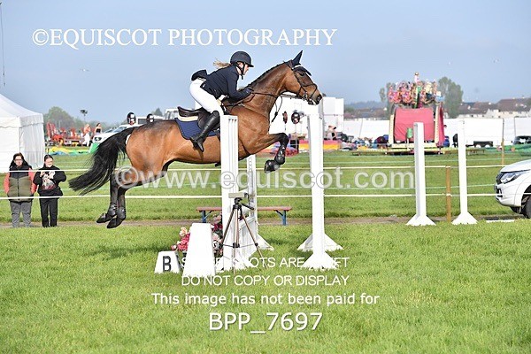 BPP_7697 - CLASS 6 Nisbets Fresh From The Farm & The Golf Inn 1.00m Amateur Championship