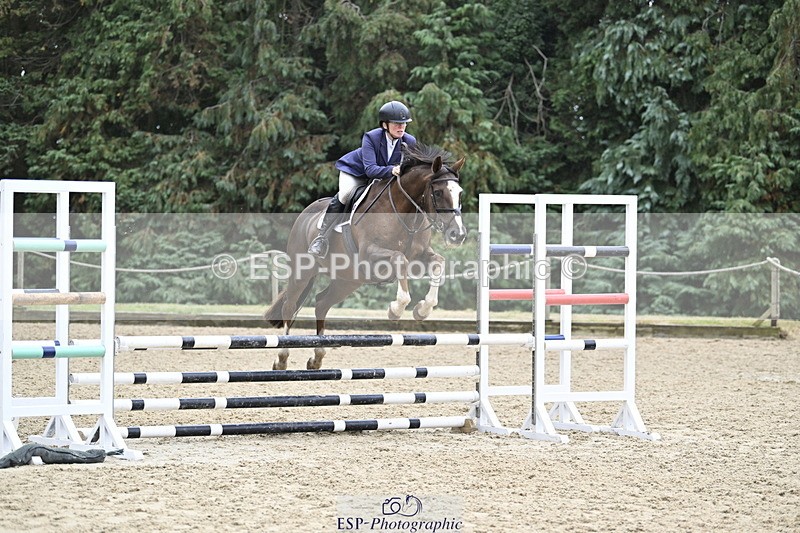 250830A-111921-05822 - Cls 21 British Novice and 90cm Open