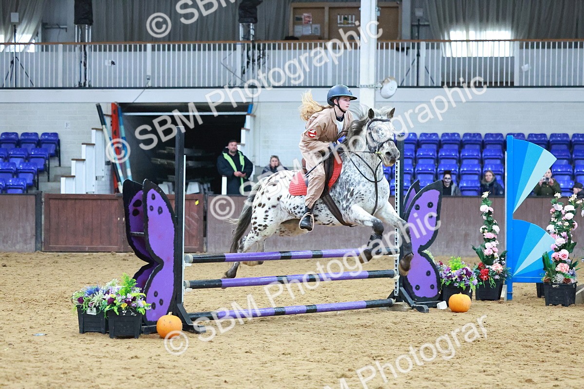 SBM_003201 - Class 4 - Pairs