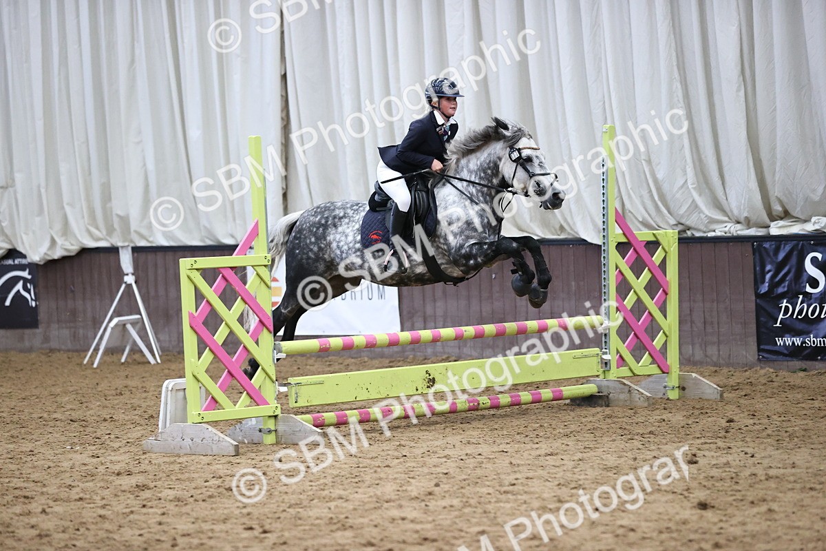 SBM_001495 - Class 5 - Henlow Veterinary Hospital 70cm