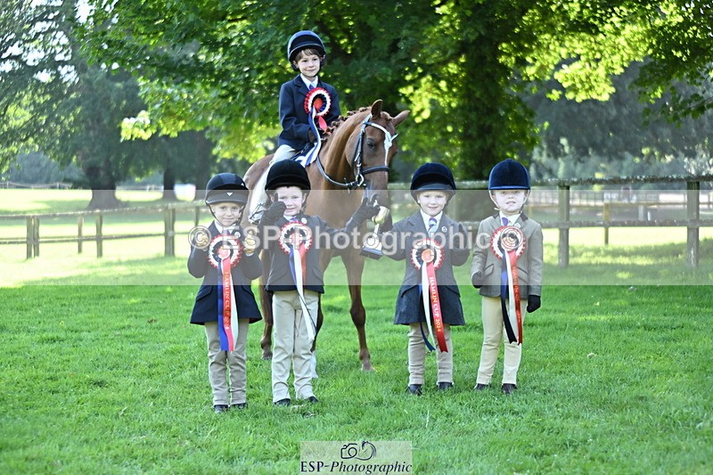240729B-101118-02011 - Hamlin Cup and Group Photos