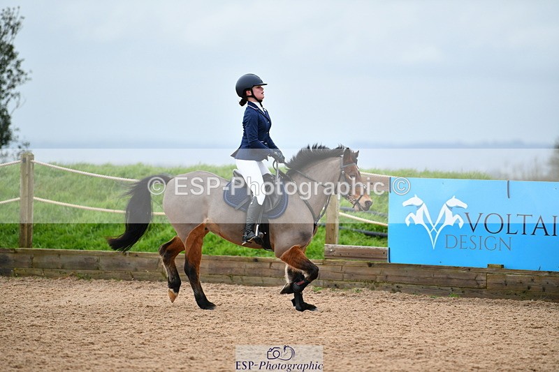 240309A-113635-00506 - Cls 17+18 Club and Schools 70cm