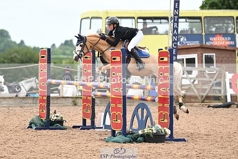 240630A-111636-12020 - Cls 24 HOYS 128cm Qualifier