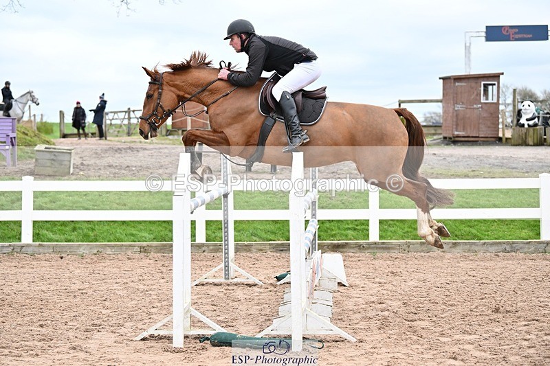 250112-143329-01666 - Cls 21 Foxhunter and 1.20m Open
