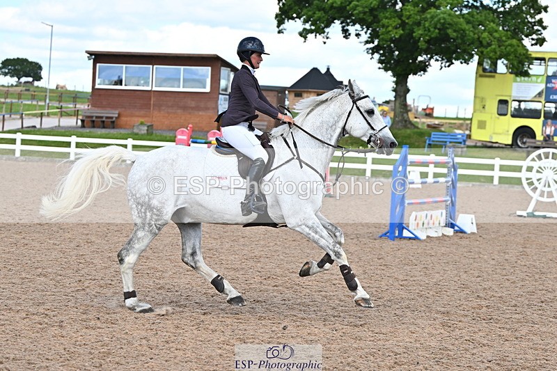 240619A-165220-01302 - Cls 6 National 1.30m and 1.40m