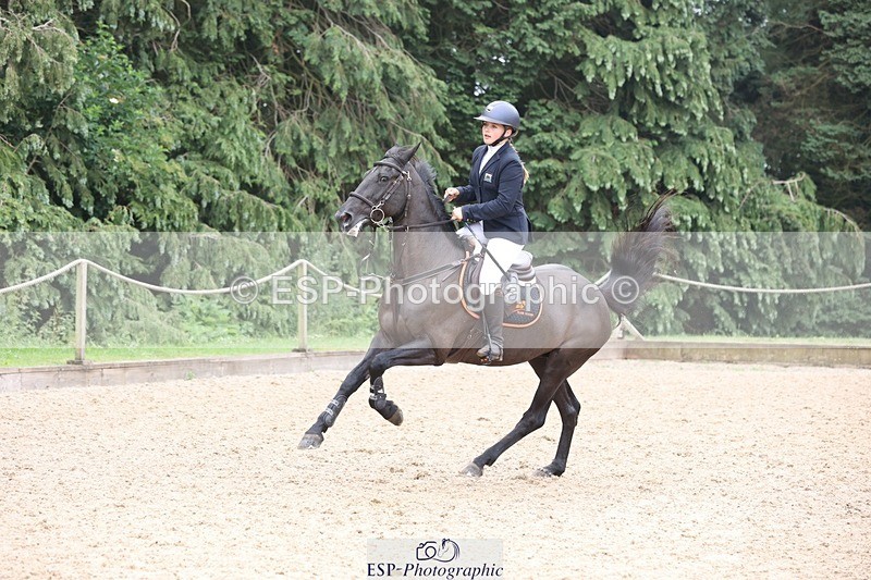 230618-102940-10153 - Cls 19 Pony Intro 1m